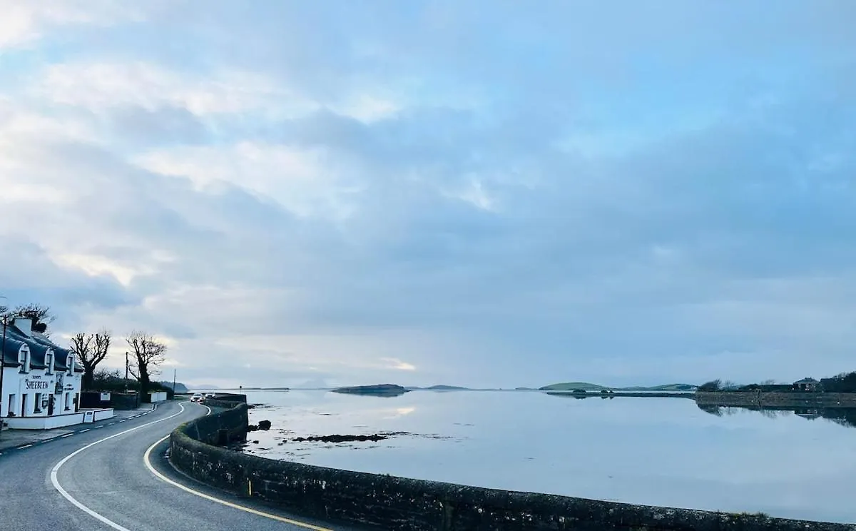 Seafront Cottage Amazing Seaview 3 Double Bedrooms Westport Irlanda